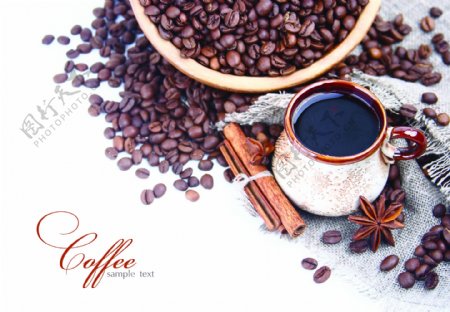 香料咖啡豆与咖啡图片