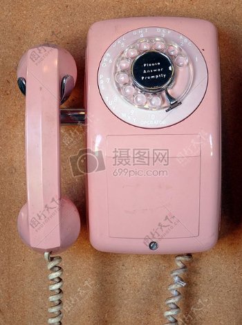 粉红色的电话