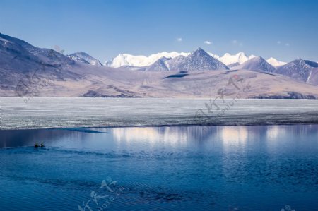 西藏普莫雍错风景