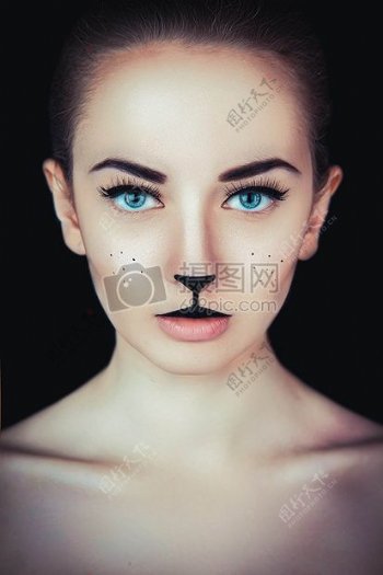 时尚女孩模型肖像化妆小猫猫猫女
