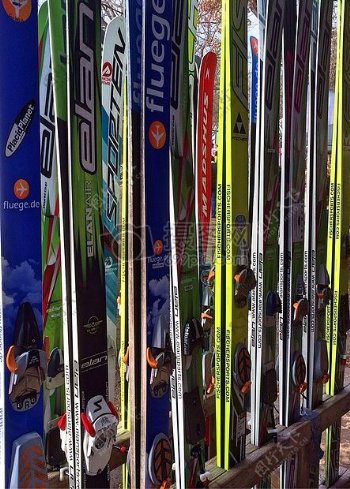 丰富多彩的滑雪板