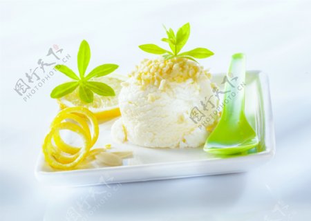 冰淇淋柠檬摄影图片