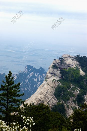 华山峰顶图片
