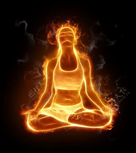 打坐练瑜珈的火焰美女图片