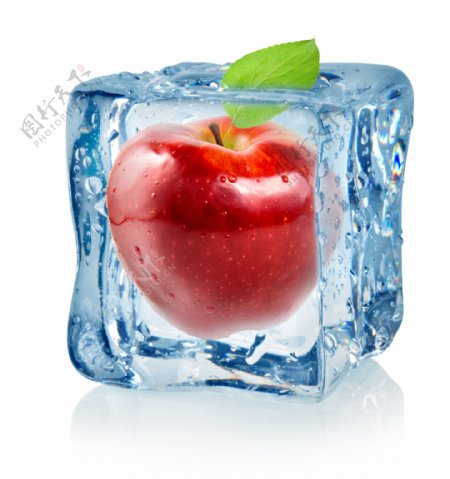 冰冻的苹果图片