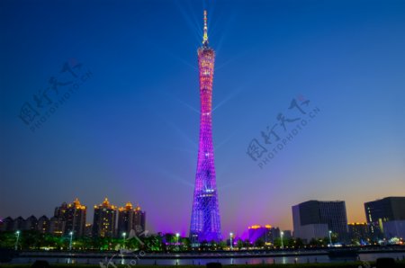 美丽的广州塔夜景图片