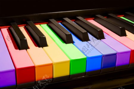 彩色钢琴按键