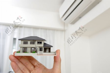 别墅模型与空调房间图片