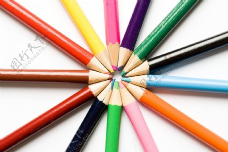 彩色铅笔02图片