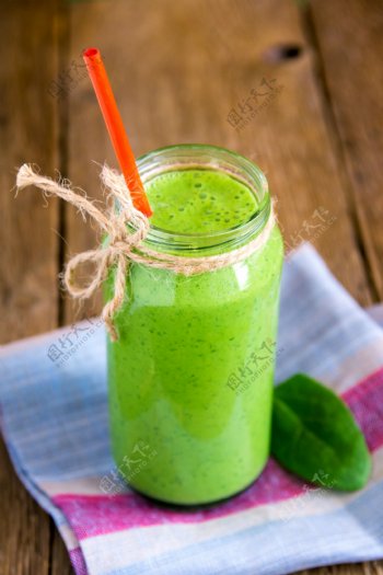 绿色蔬菜汁摄影