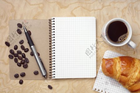 面包咖啡记事本图片