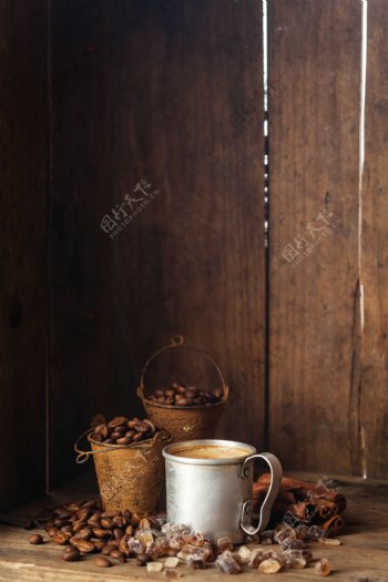 咖啡豆与肉桂