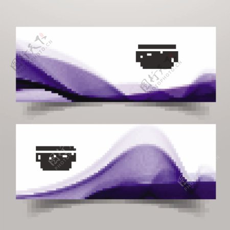 两个紫色波浪形的白色旗帜
