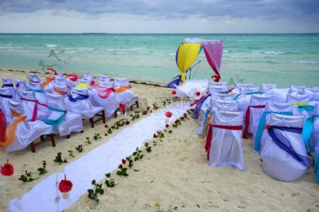 在海边的浪漫婚礼
