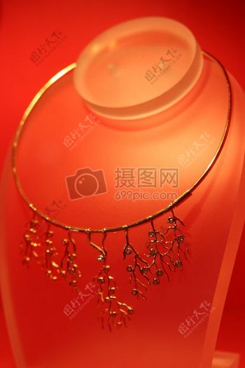 necklace001.JPG