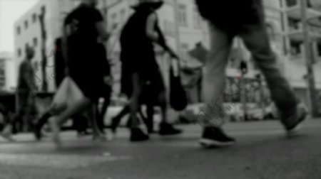 黑白街道人物行走视频素材