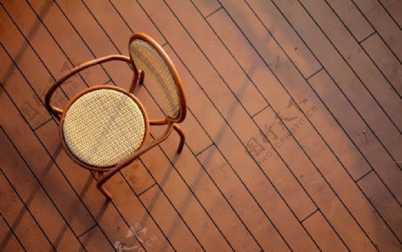 椅子木地板