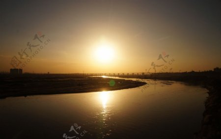 渭河夕阳