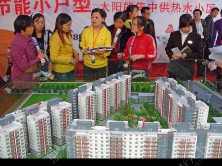 湖北宜昌节能小户型住房在房交会上受欢迎