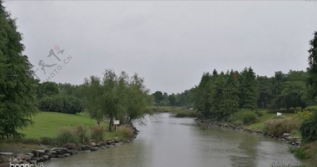 湿地公园内的河流