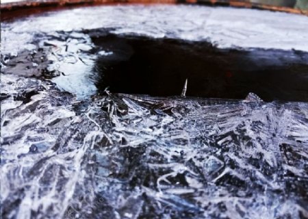 水缸结冰