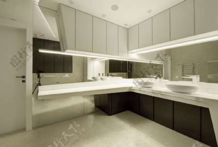 现代冷感客厅厨房浅色壁柜室内装修效果图