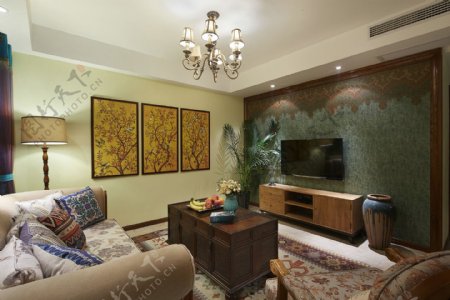 中式客厅绿色电视背景墙装修效果图