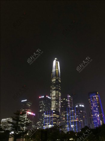 中国平安大楼夜景