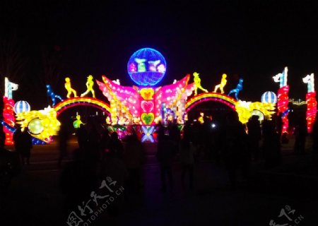 元宵节拱桥花灯造型