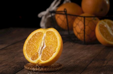 美味多汁的橙子