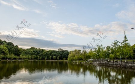 重大虎溪校区缙湖