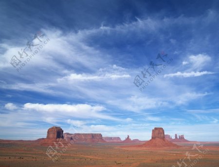 沙漠荒丘风景