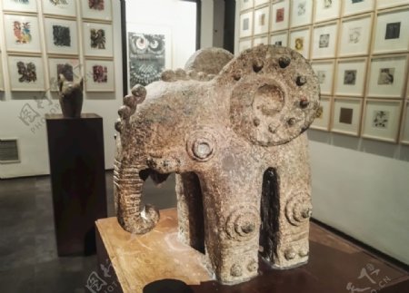 大象韩美林艺术馆雕塑