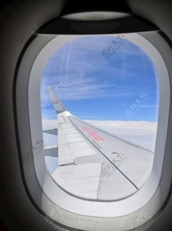 JC航空飞机窗天空风景