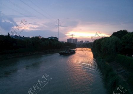 京杭大运河夕阳