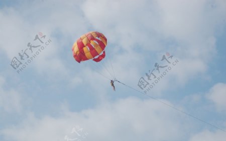 降落伞海边降落伞海边气球