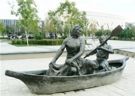 划船雕塑