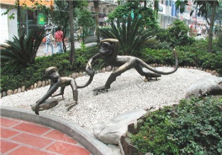猴子雕塑