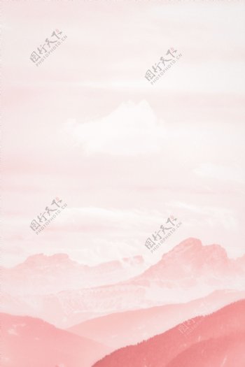 粉色山水画