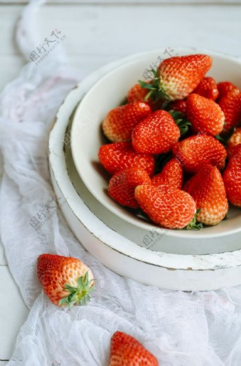 草莓静物水果草莓