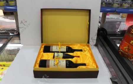盒装葡萄酒