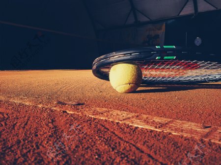 网球拍网球
