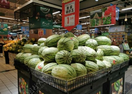 超市里的西瓜