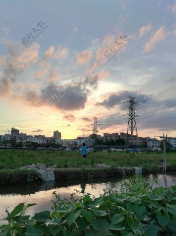 田野晚霞风景