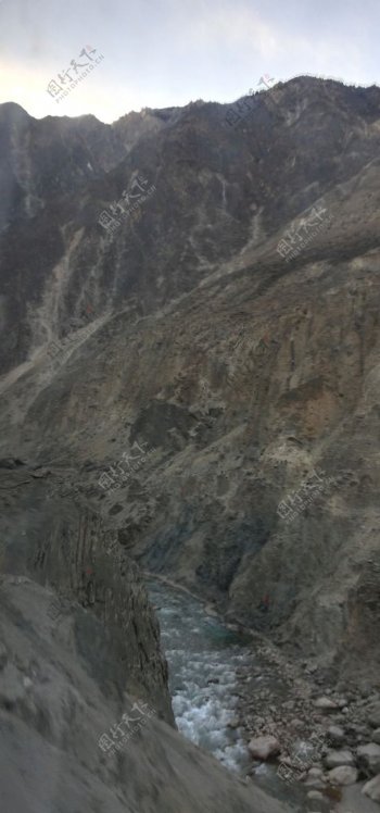 高山峡谷风光图片