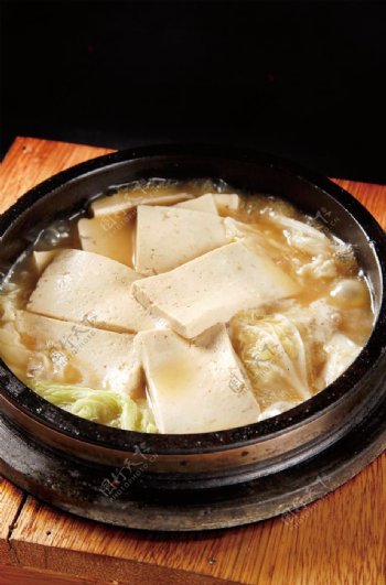 石锅白菜豆腐图片