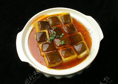 家常菜豆腐酿方肉图片