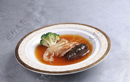 豫菜红烧燕鲍翅图片