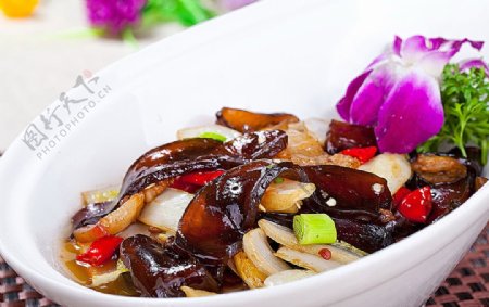 南北热菜茯苓粑炒肉图片