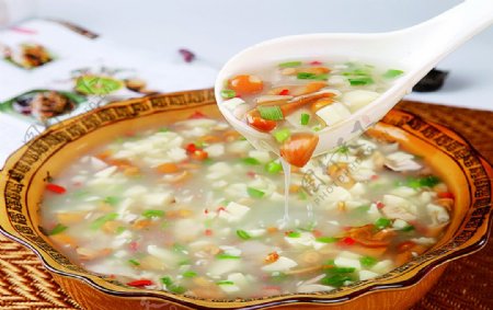 浙菜山菌金米豆腐图片